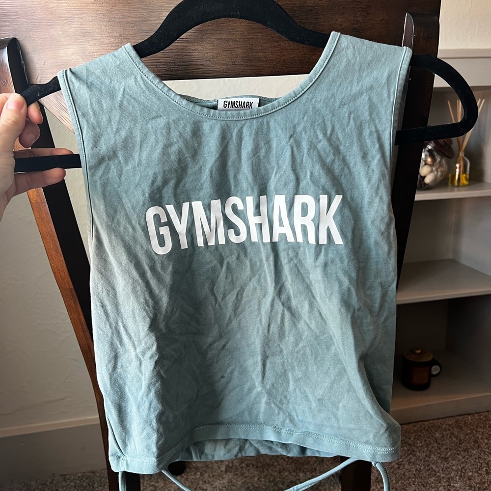 Gymshark top. Used. No imperfections!